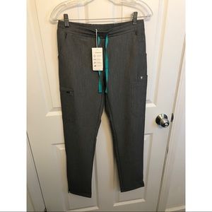 Figs Yola Scrub Pants XS Regular in Graphite
